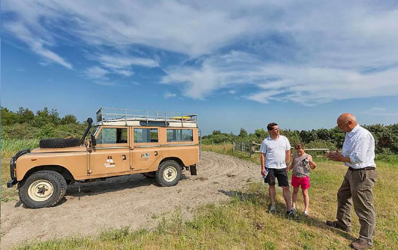 Chalet Op Camping Lauwersoog Met 3 Slaapkamers En Vaatwasser - Joycasa エクステリア 写真